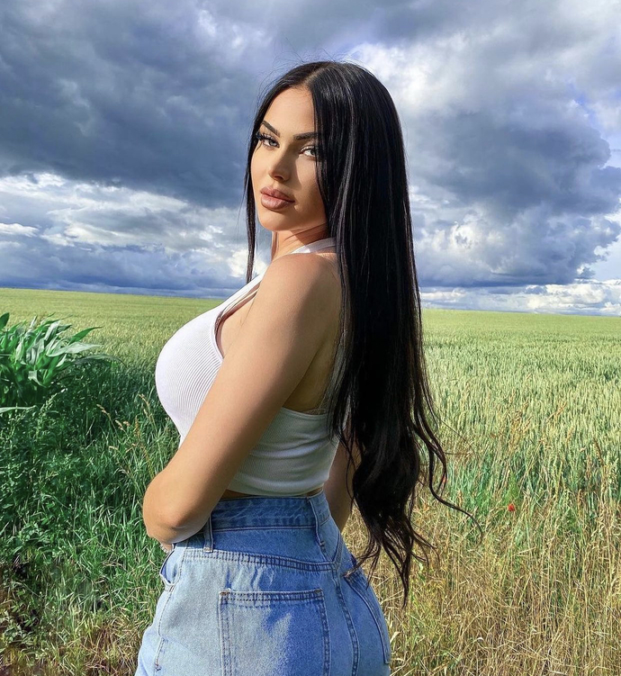 Could she be a runway high fashion supermodel?