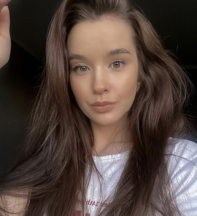 Does she look Russian or Slavic?