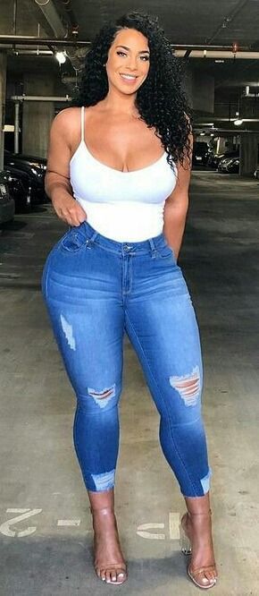 dumb ass curvy bitch.