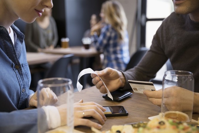 Girls, do you pay for the bills in your relationship?