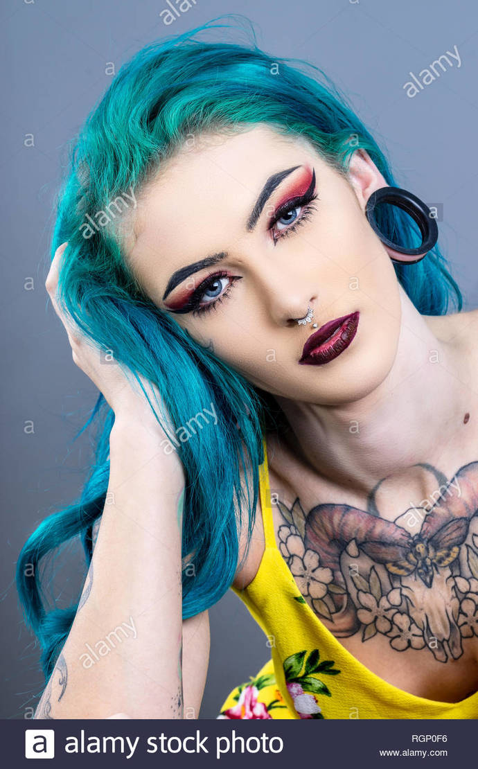 Do you think conservative girls are more attractive on average then liberal girls?