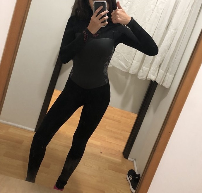 Going on a first date swimming. What should I wear? Are a rashguard and shorts too prudish?
