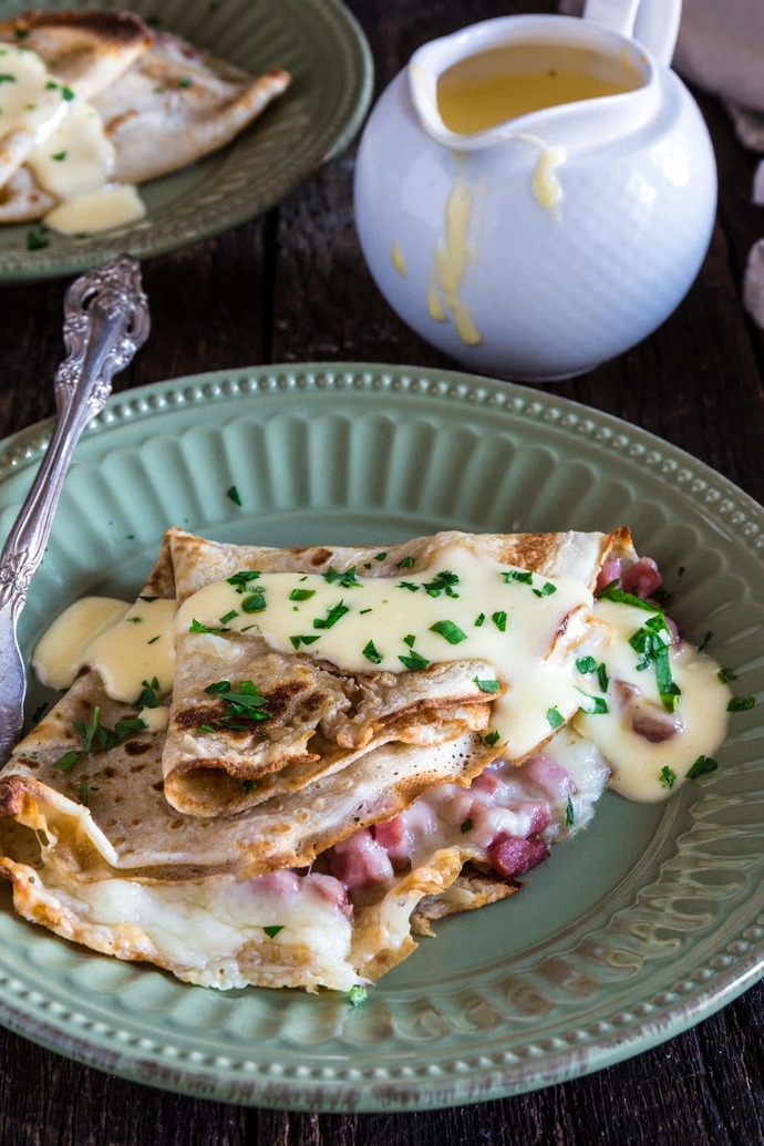 Would you rather eat Crepe or Pancake forever?
