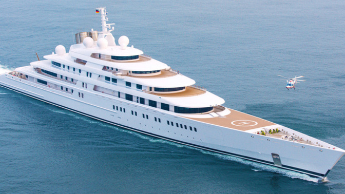 Which of these yachts/ships would you take for free?