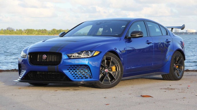 What’s your favorite color on your favorite cars?