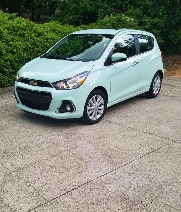What’s your favorite colors on your fave cars?