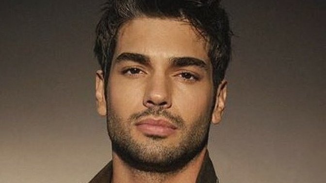 Your thoughts on guys with big natural lips?