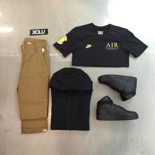 Does the way a person dresses have an effect on how attractive you think they are?