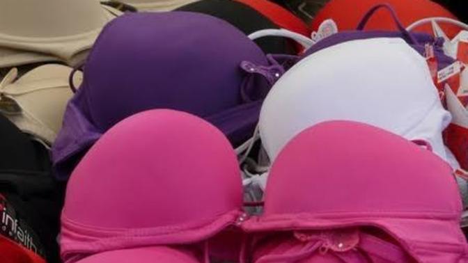 Girls, What's your favourt bra color? And whats your bra size?