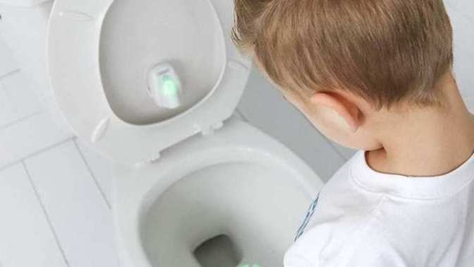 Do your little boys ever pee on the toilet seat?