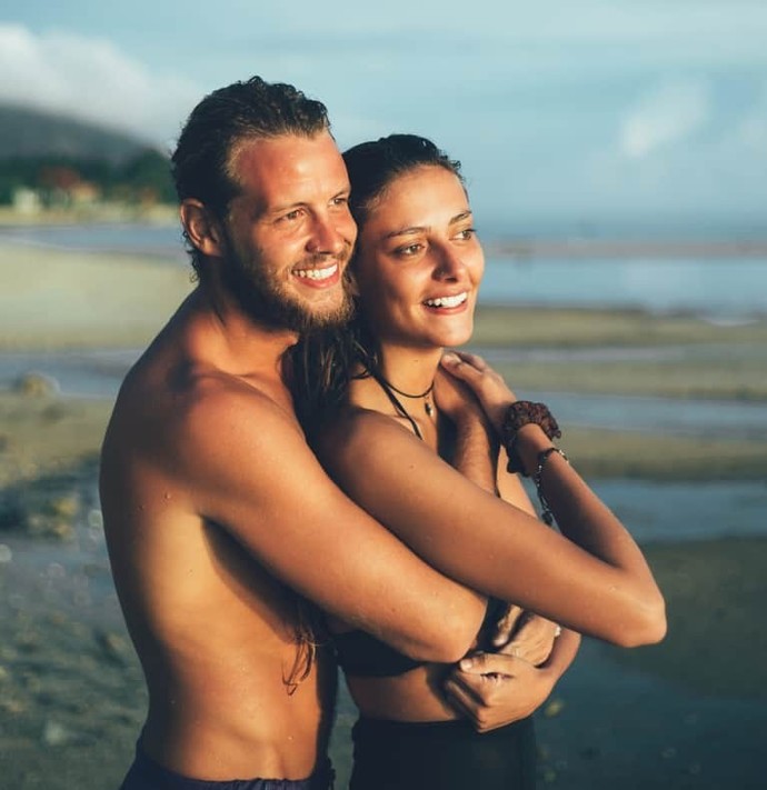 When its comes to dating do you have a specific ideal of the type of guy/girl you want to be with?