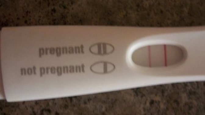 What are ways a 40 year old woman could increase her chances of pregnancy?