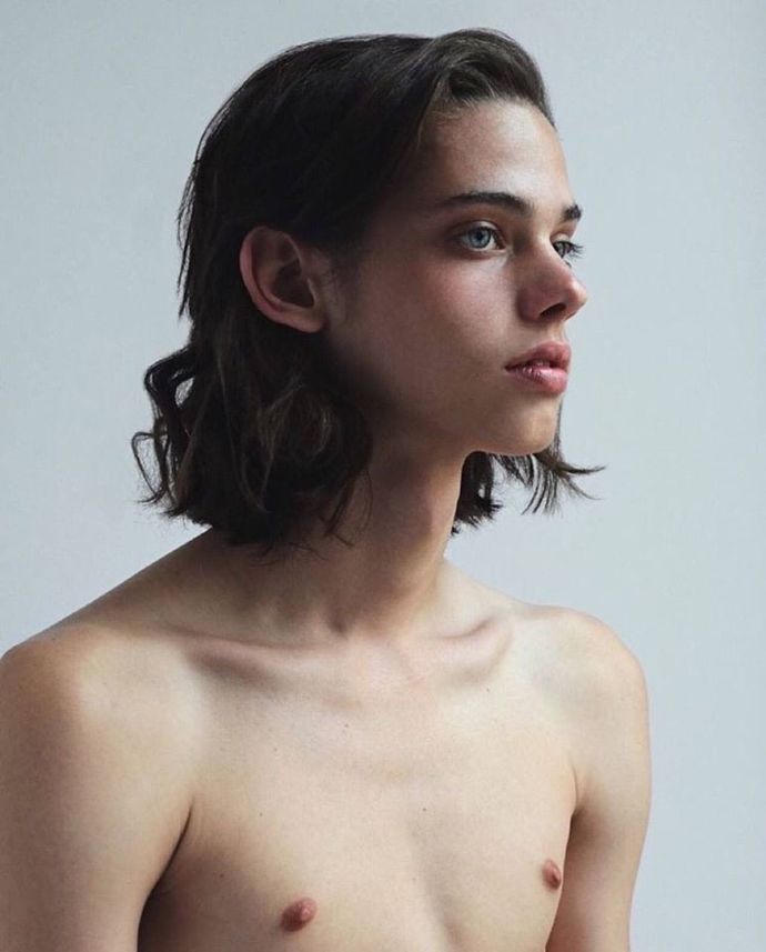 Looks more like a woman but that's fine