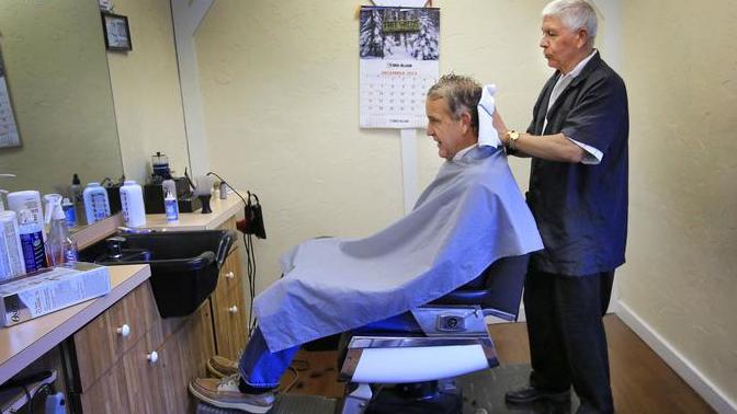 When you get a haircut do you try to chat with your barber?