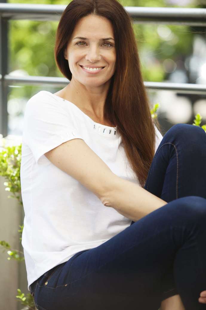 Even on casual day, this gal is lovely with long tresses.