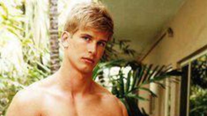 Blonde boys or black/brown haired boys?