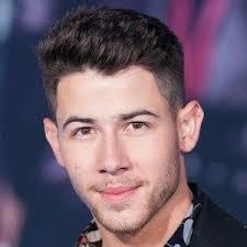 Girls: thick or thin eyebrows in guys?