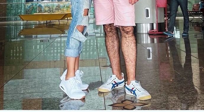 Too much hairy legs on a man?
