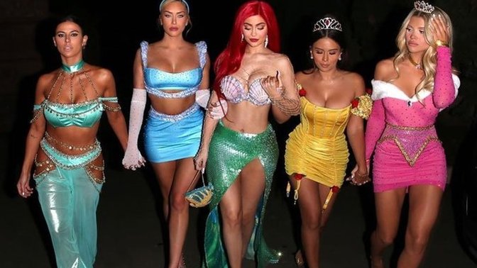 Girls, Ladies: What is the sexiest Halloween costume you have ever worn?