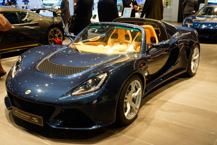 If you were a transformer and could disguise yourself as any 5 cars, which would those be?
