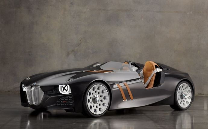 Which of these classic/modern concept cars is your favorite?