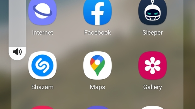 What does the vol) LTE icon mean on my phone?