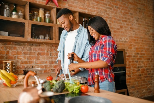 To all of the people who cook on G@G, which sort of food would you rather cook?