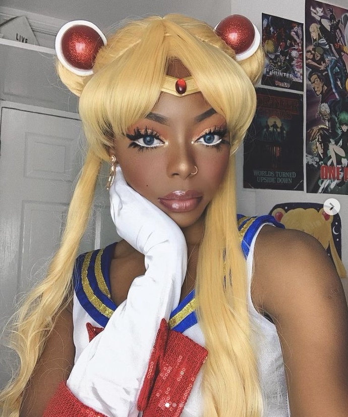 Why white people think that anime /manga character look. White?