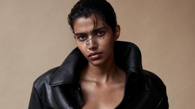 Would you date an androgynous person?