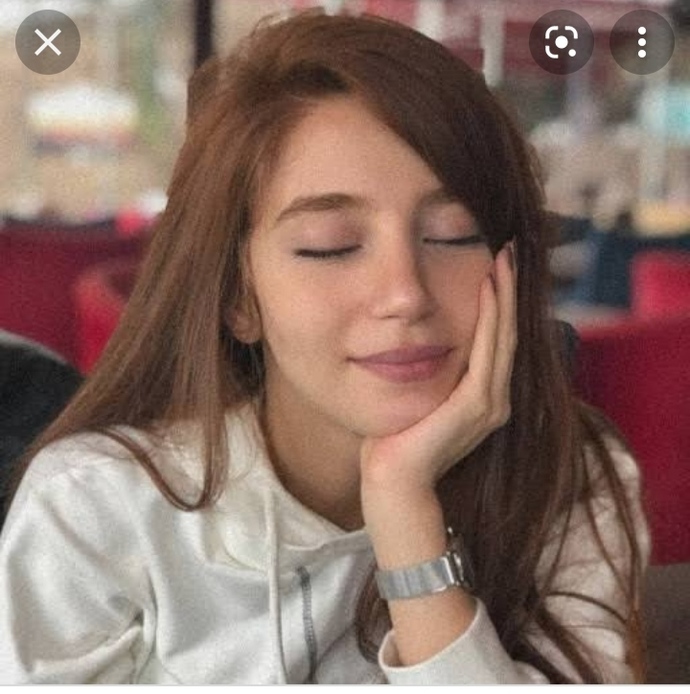 Would you guess her ethnicity?