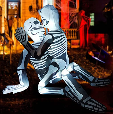 Halloween decor gone too far? ?