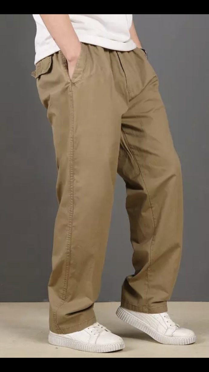 Loose khakis/cargos/pants