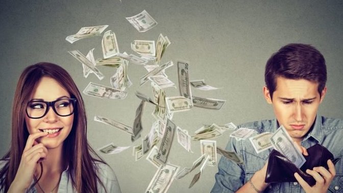Do women actually HATE gold diggers?