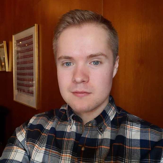 Deciding on hair length?
