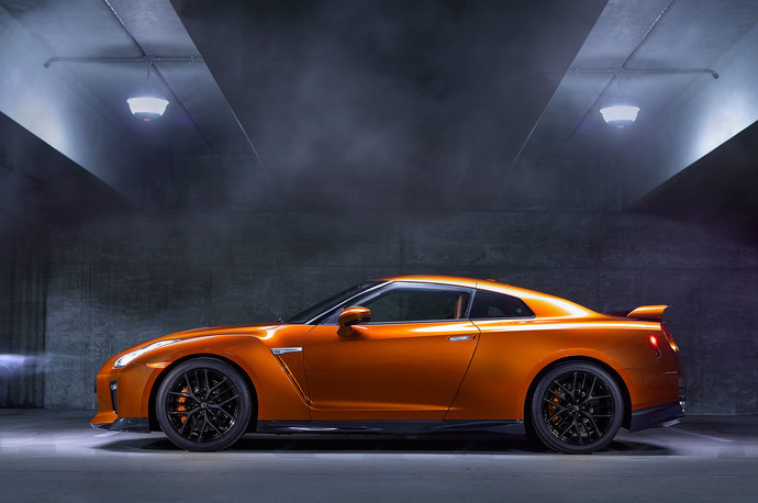 Which of these supercars photographed from the side is more appealing visually?