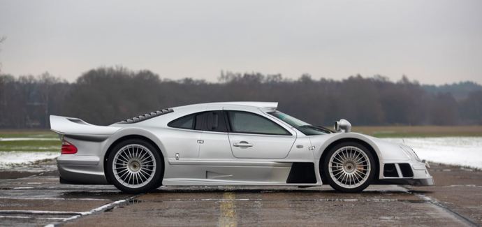 Which of these supercars photographed from the side is more appealing visually?