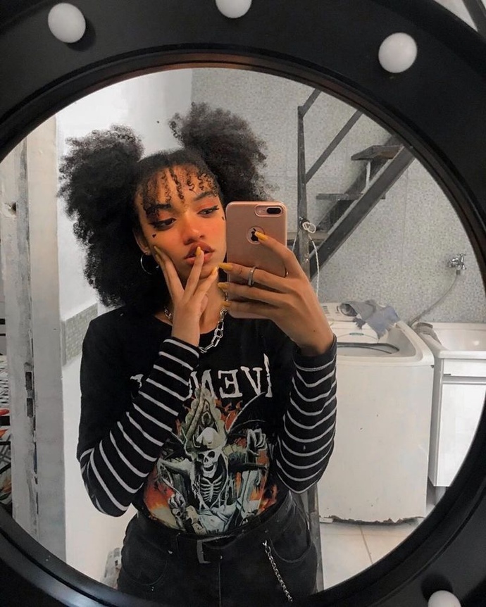 What do you think about black e girls?