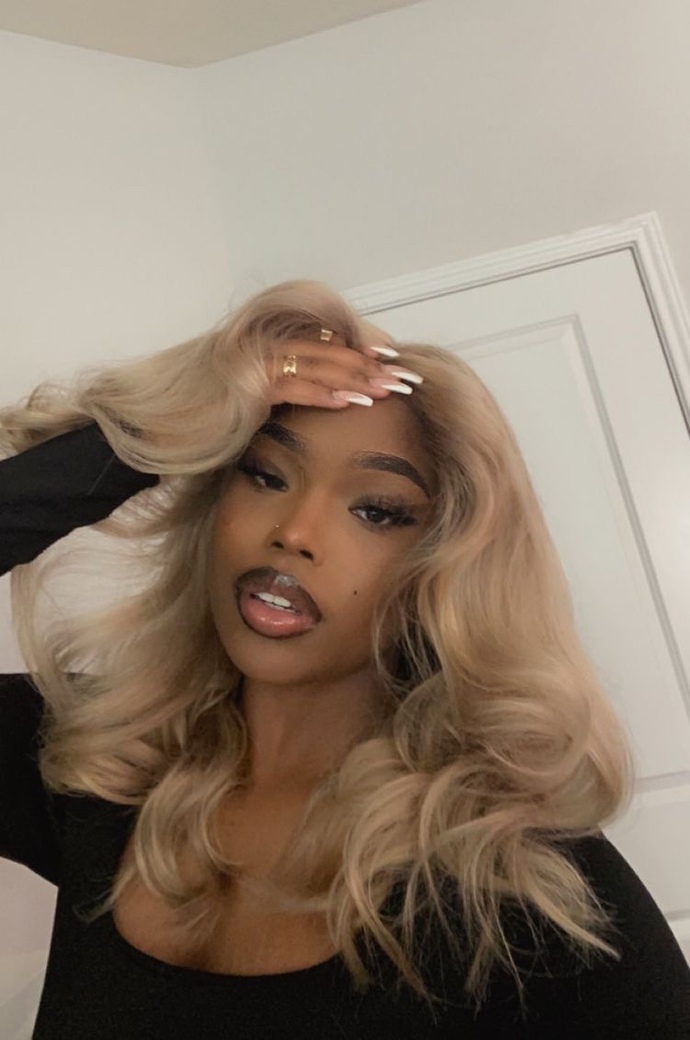 Do you like blonde women?