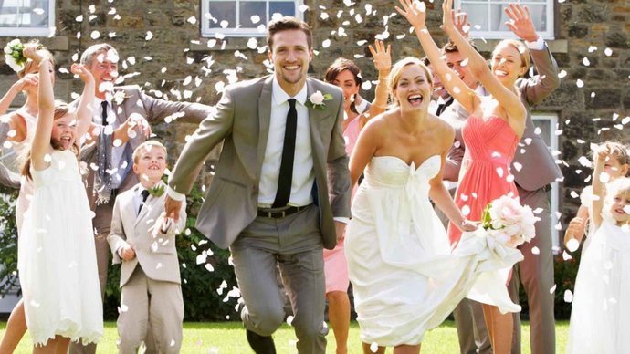 How can I convince my mother to bless my wedding with a divorced woman?