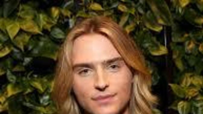 Girls, you find this guy attractive?