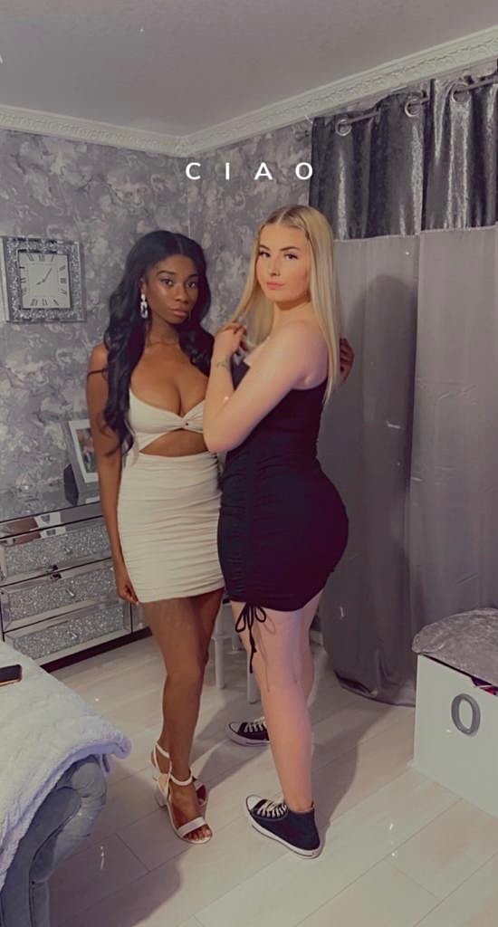 Do prefer slim petite girls or thick?