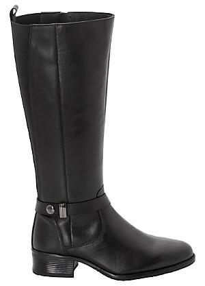 Which boots do you prefer - Elegant or Edgy?