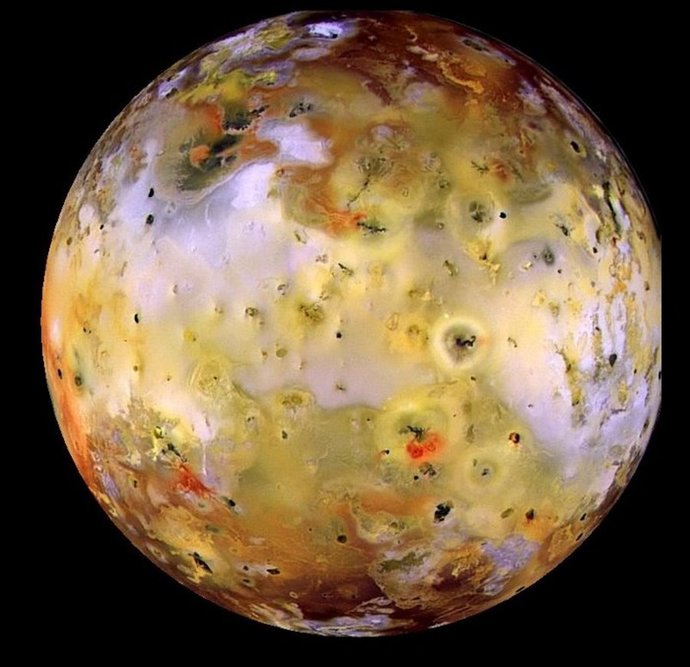 Which Of The Following Moons Most Likely Has Life?