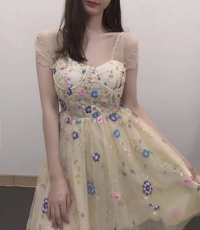 Which one is suitable for joining engagement party?
