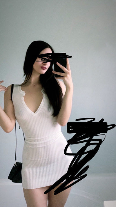 HOW IS THIS CHICK CLASSIFIED BBW?
