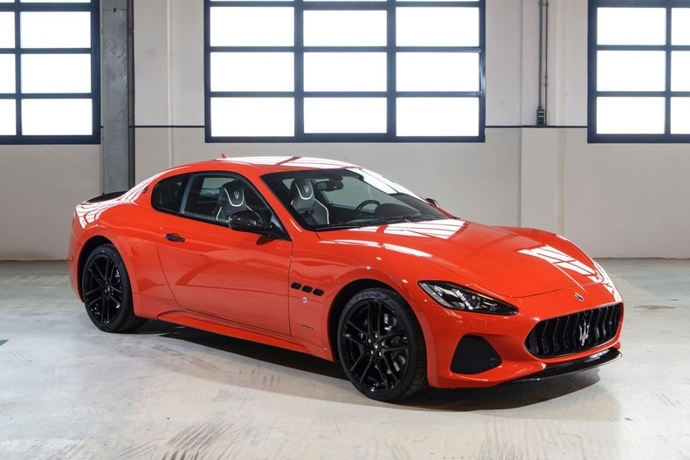 WHAT CAR IS THE SEXIEST? GIRLS ONLY?