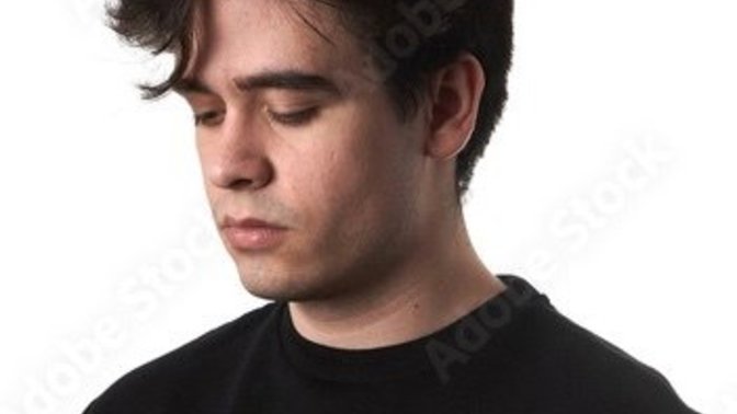 Guys, what does it mean when you don’t make eye contact with a girl?