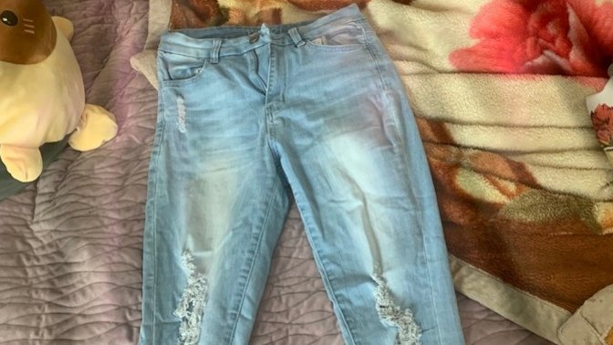 Which shirt should I wear with these jeans?