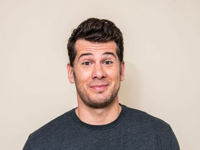 look at this perfectly punchable face!
