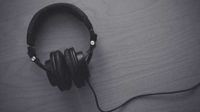 What kind of songs do you prefer the most?